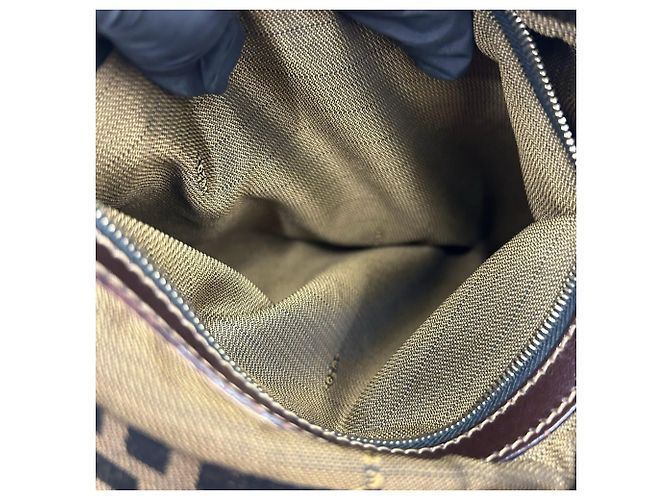 Fendi Vintage Tasche aus Canvas und Leder mit Zucca FF-Muster - Ansicht 10