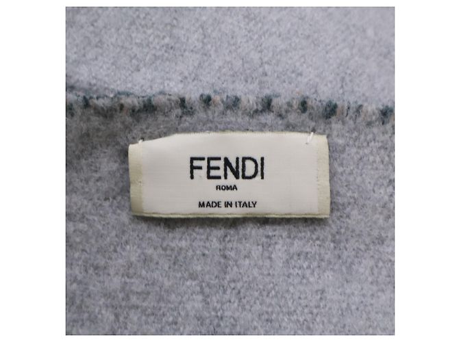 Fendi Stola aus Silberfuchsfell gestreift mit Fransen - Ansicht 6