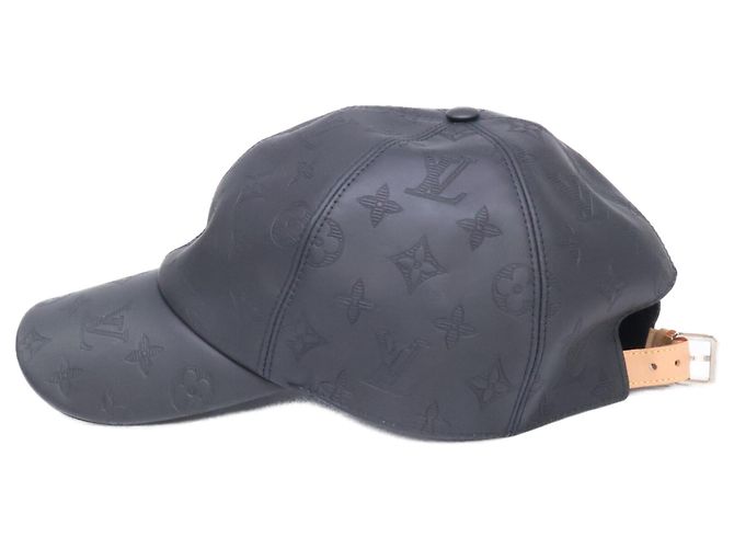 Casquette Louis Vuitton Monogram Shadow - vue 3