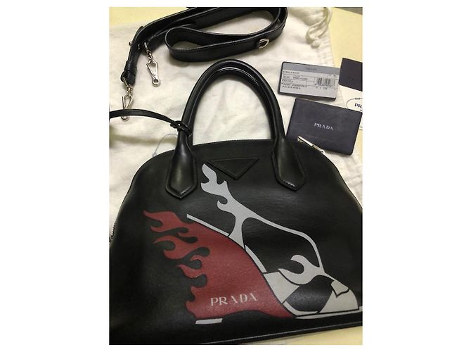 Prada City Calf Bolso Tote Estampado Llamas - vista 3
