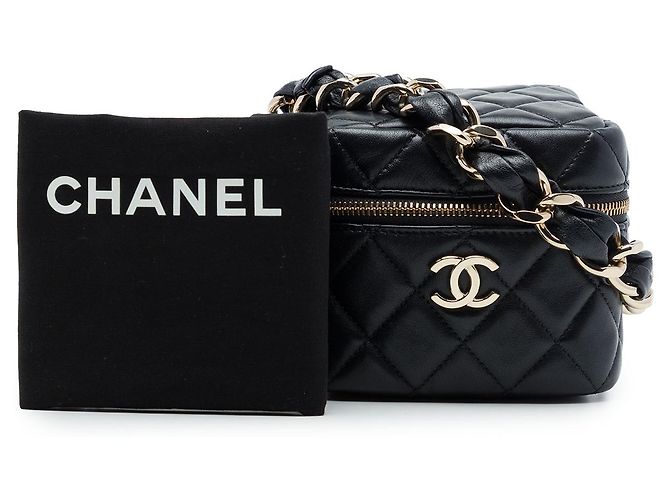 Chanel Black CC Quilted Lambskin Cube Wristlet Vanity Case - vista 7