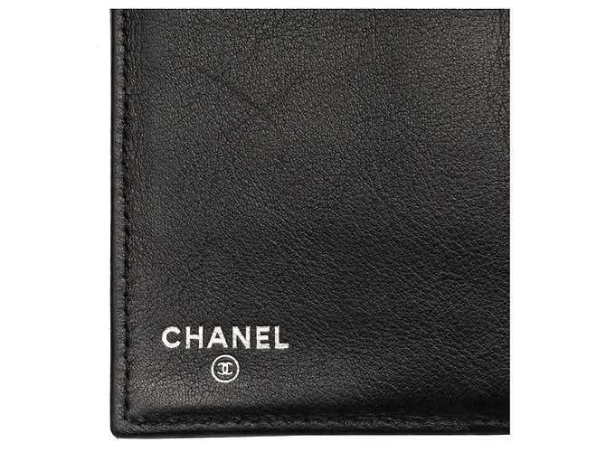 Cartera larga con solapa Chanel Black CC Patent - vista 6