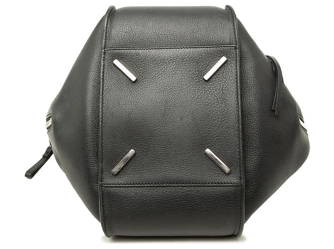 Bolsa Satchel Hammock pequena em couro preto LOEWE - vista 3