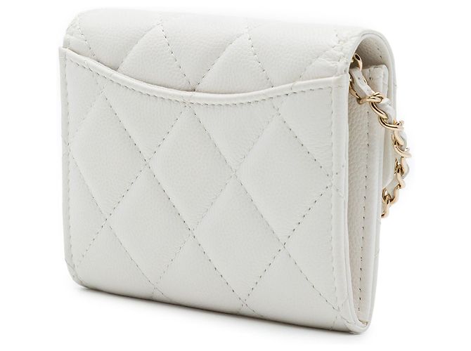 Tarjetero con cadena Chanel White CC Quilted Caviar Flap - vista 2