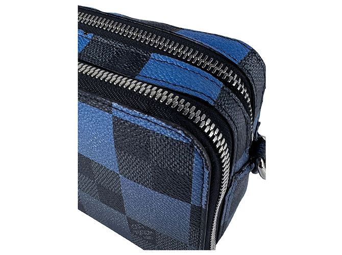 Louis Vuitton Blue Damier Graphite Giant Alpha Wearable Wallet - vista 11