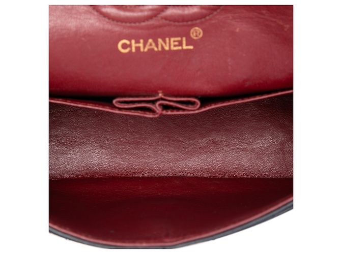 Chanel Black Small Classic Lambskin Double Flap - vue 4