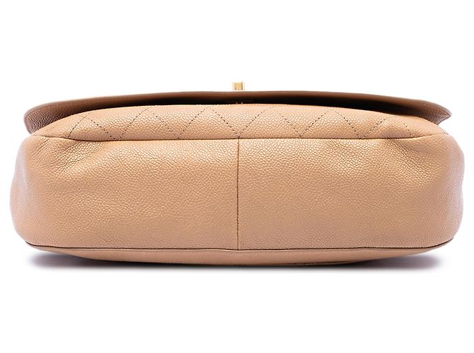 Chanel Beige CC Stitched Caviar Turnlock Top Handle Flap - vista 3