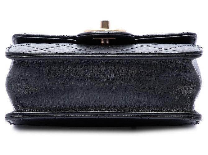 Chanel Black Small Quilted Lambskin Chic Pearls Flap - vue 3