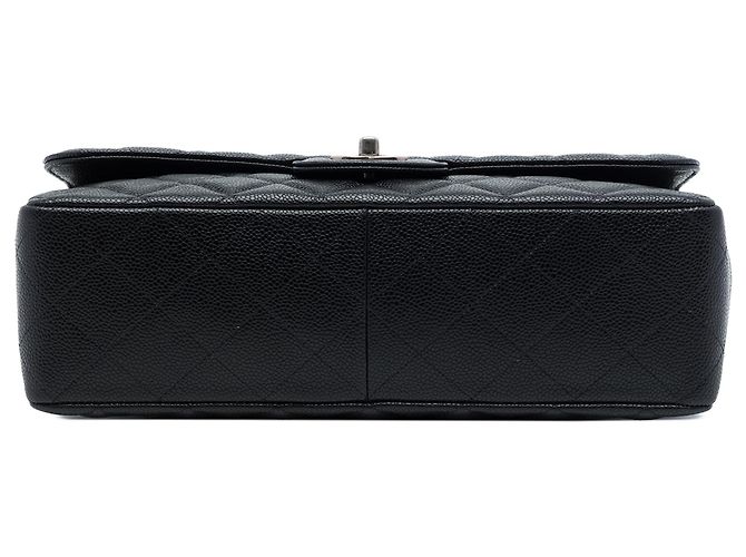 Chanel Black Jumbo Classic Caviar Single Flap - vue 3