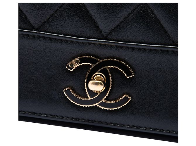 Chanel Black Small Lambskin Mademoiselle Flap - vista 5