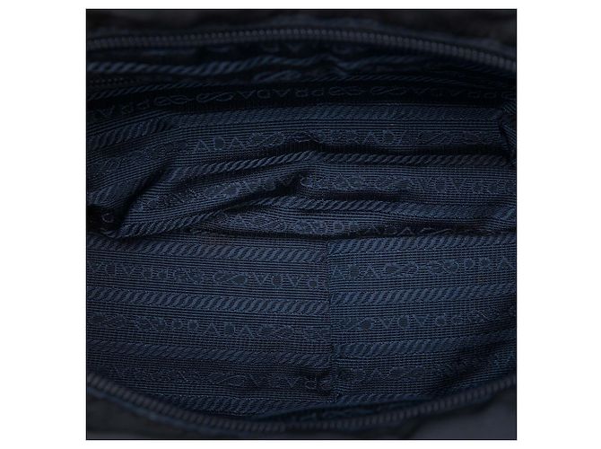 Prada Blue Tessuto Handtasche mit Perlen-Logo und Quaste - Ansicht 4