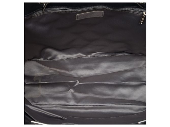 Chanel Bolsa Funny Tote Pequena em Tweed Acolchoado e PVC Preto - vista 4