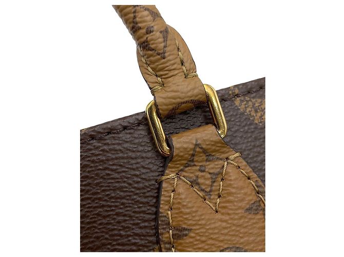 Louis Vuitton Brown Monogram Reverse OnTheGo BB - vista 8