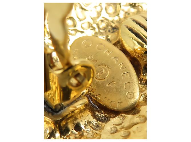 Orecchini a clip ovali placcati oro Chanel Gold CC - vista 4