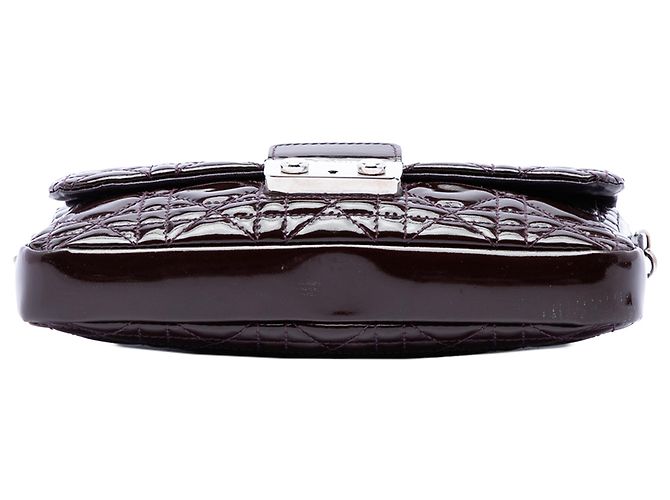 Dior Purple Patent Cannage New Lock Pouch Crossbody - vista 3