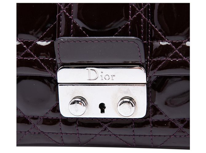 Dior Purple Patent Cannage New Lock Pouch Crossbody - vista 5