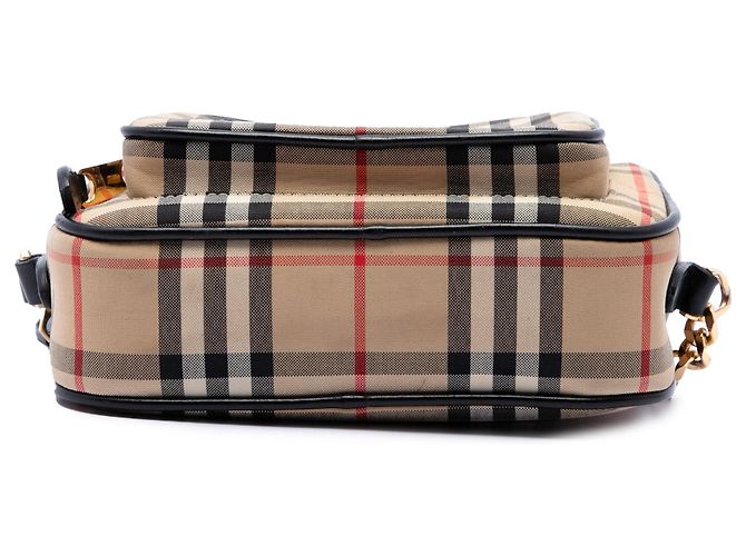 Burberry Camera Bag aus House Check Canvas in Beige - Ansicht 3