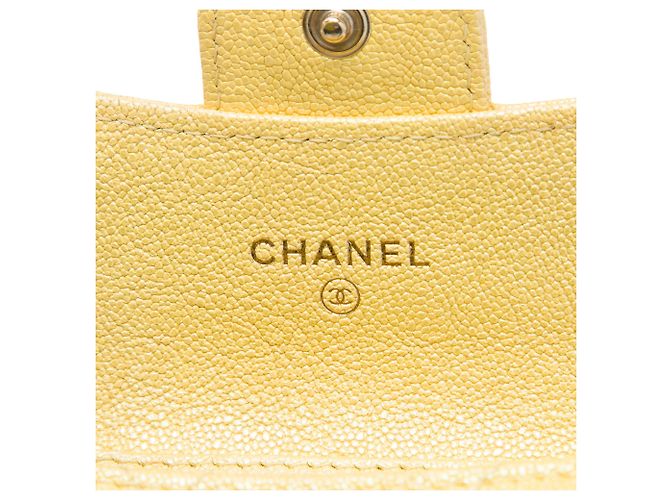 Portacarte con catena Chanel Gold CC Quilted Iridescent Caviar Flap - vista 5