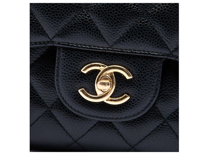 Chanel Black Jumbo Classic Caviar Double Flap - vista 5