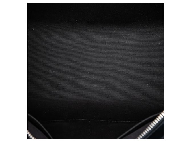 Louis Vuitton Black Epi Brea MM - vue 4