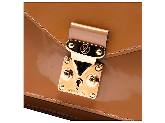 Louis Vuitton Beige Monogram Vernis Monceau BB - vista 5