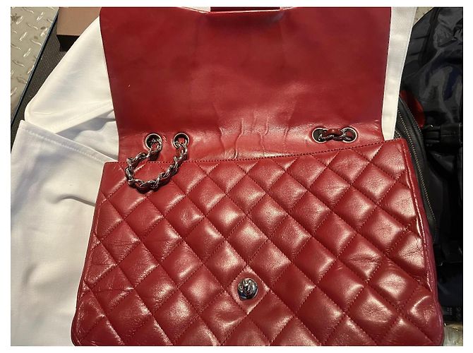 Timeless Chanel Classic Flap Bag rotes Leder - Ansicht 3
