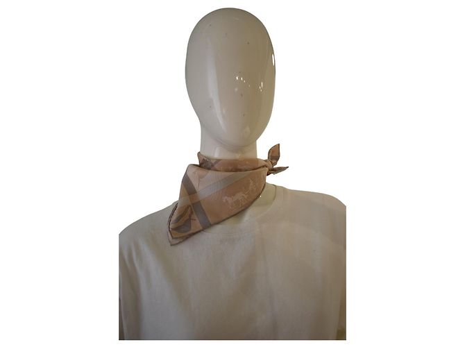 Hermès Gavroche 45 Foulard Seta Jeux d'Ombres Beige Taupe Oro - vista 10