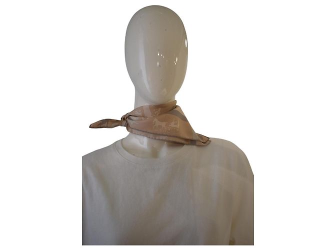 Hermès Gavroche 45 Foulard Seta Jeux d'Ombres Beige Taupe Oro - vista 9