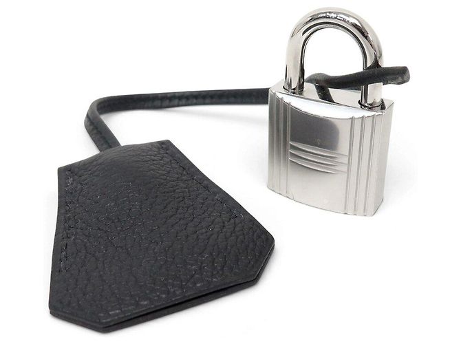 Birkin Hermès NOVO CLOCHETTE COM CADEADO GM HERMES HAUT A COURROIE EM COURO CLEMENCE - vista 2