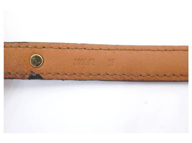 BRACELETE LOUIS VUITTON ESSENTIAL V M6042 EM TOILE MONOGRAM + CAIXA SACO - vista 8
