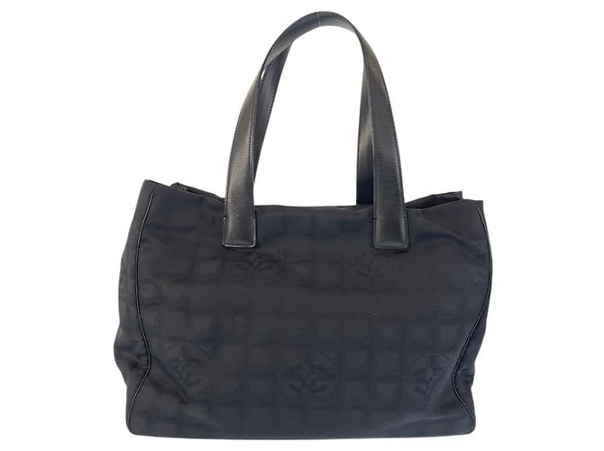 Bolso Tote Chanel de nailon y cuero - vista 2