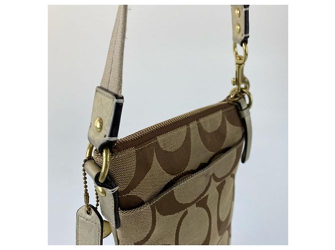 Borsa a tracolla Coach Signature Canvas - vista 10