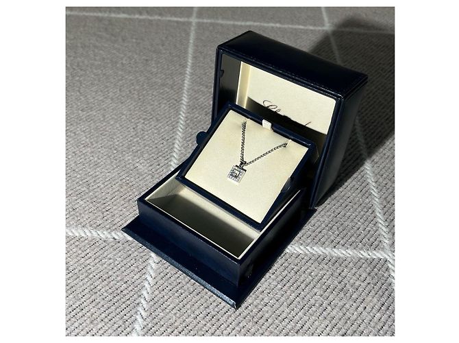 Chopard Happy Diamonds Platin quadratischer Diamant-Anhänger Halskette - Ansicht 4