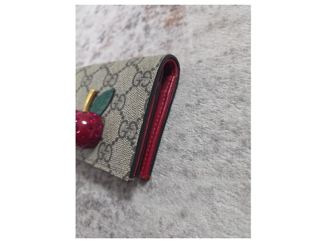 Portafoglio Gucci GG Supreme Cherry - vista 4