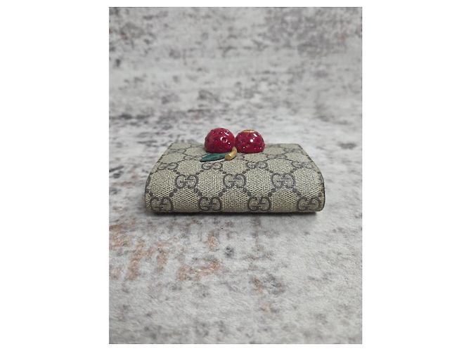 Portafoglio Gucci GG Supreme Cherry - vista 6
