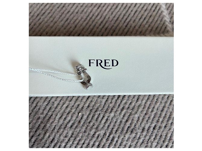 Bracciale Fred Force 10 in Oro Bianco e Diamanti, Cavo Rosso - vista 6