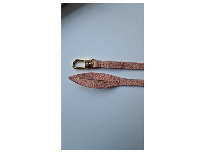 Pouch Louis Vuitton Monogram Empreinte Leather Pink - vista 7