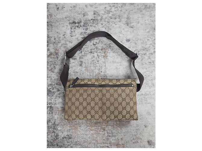 Saco de ombro Gucci GG Supreme - vista 4
