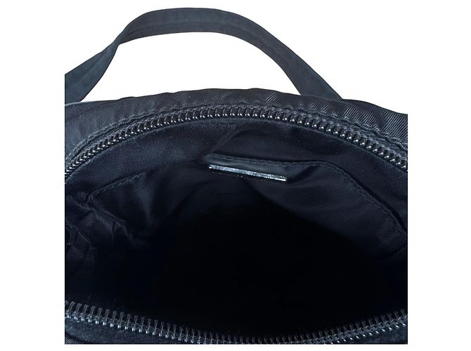 Prada Bolsa de ombro em nylon e couro Saffiano - Preto - vista 10