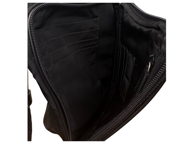 Prada Bolsa de ombro em nylon e couro Saffiano - Preto - vista 12
