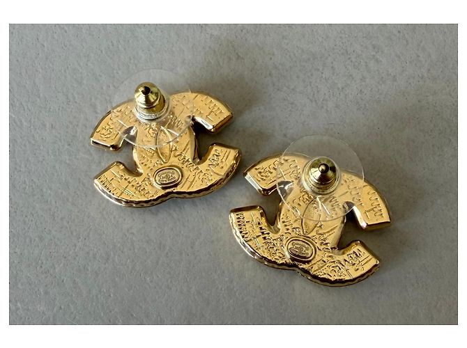 Chanel Boucles d'oreilles CC Métal Doré - vue 8