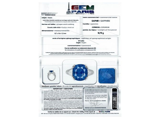 Autre Marque Platinring mit Cushion-Saphir und Dreiecksdiamanten. - Ansicht 4