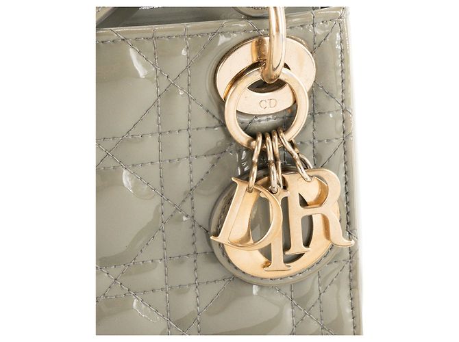 DIOR - Borsa a tracolla Mini Lady Dior in pelle cannage verniciata verde kaki - vista 5