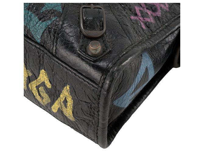 BALENCIAGA - Borsa a tracolla City Graffiti Mini Balenciaga in pelle nera - vista 6