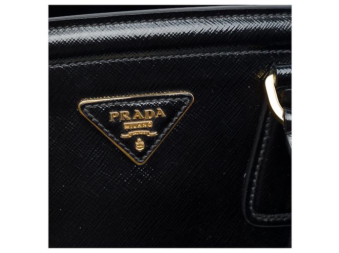 Prada Parabole Medium Tote aus Saffiano Vernice in Schwarz - Ansicht 5