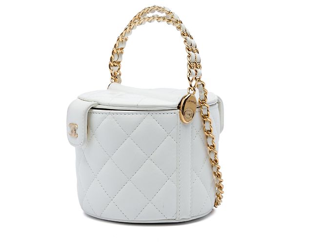 Borsa vanity rotonda Chanel CC in pelle di agnello matelassé bianca con manico superiore e catena - vista 2