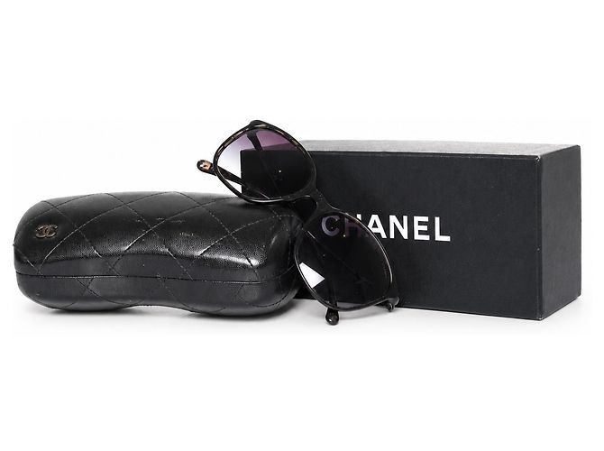 Chanel, Gafas de sol con estampado gráfico y strass - vista 3