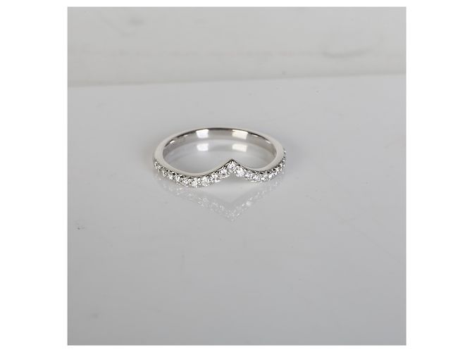 Tiffany & Co. Anillo Soleste V Band de platino y diamantes - vista 5