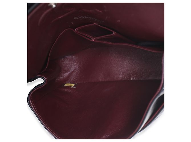 Gabrielle Chanel Small Classic Double Flap Bag aus schwarzem gestepptem Lammleder - Ansicht 5