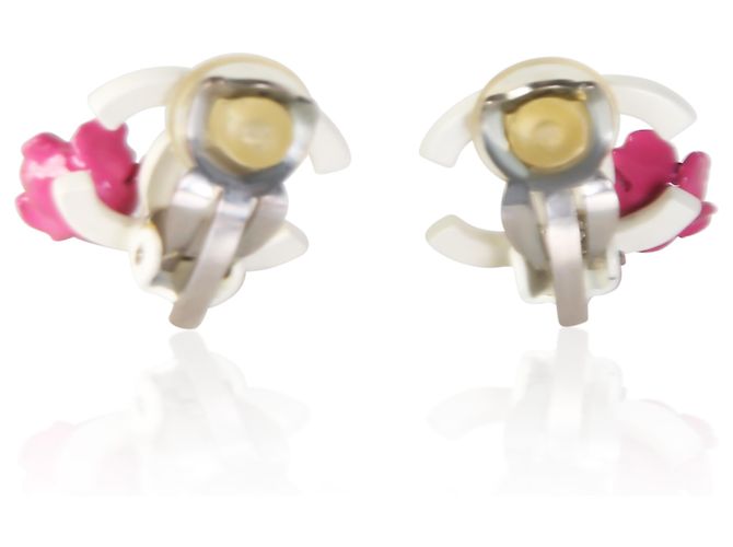Gabrielle Pendientes CC Chanel de esmalte blanco y rosa - vista 4